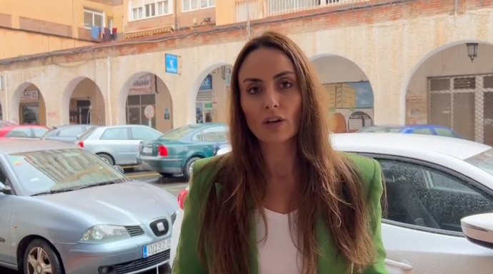 Manuela Martín (Vox).