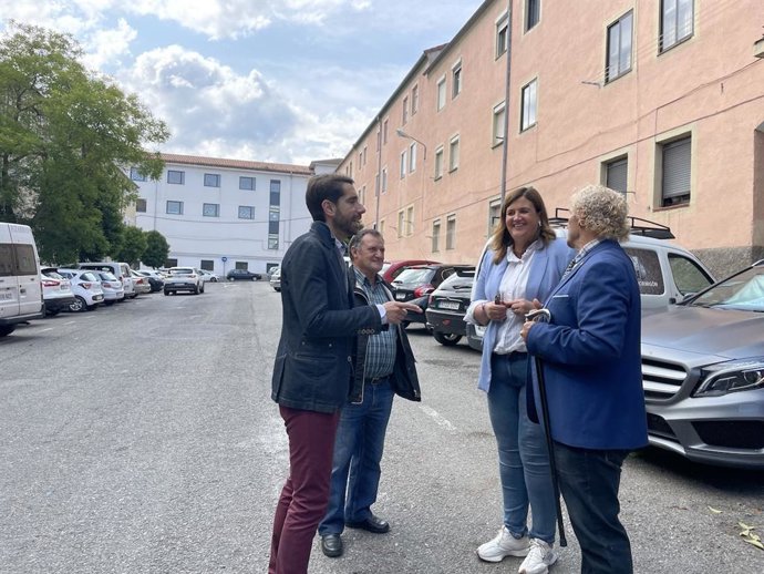 Clara Martín en la visita a la calle Alonso Sánchez Coello.
