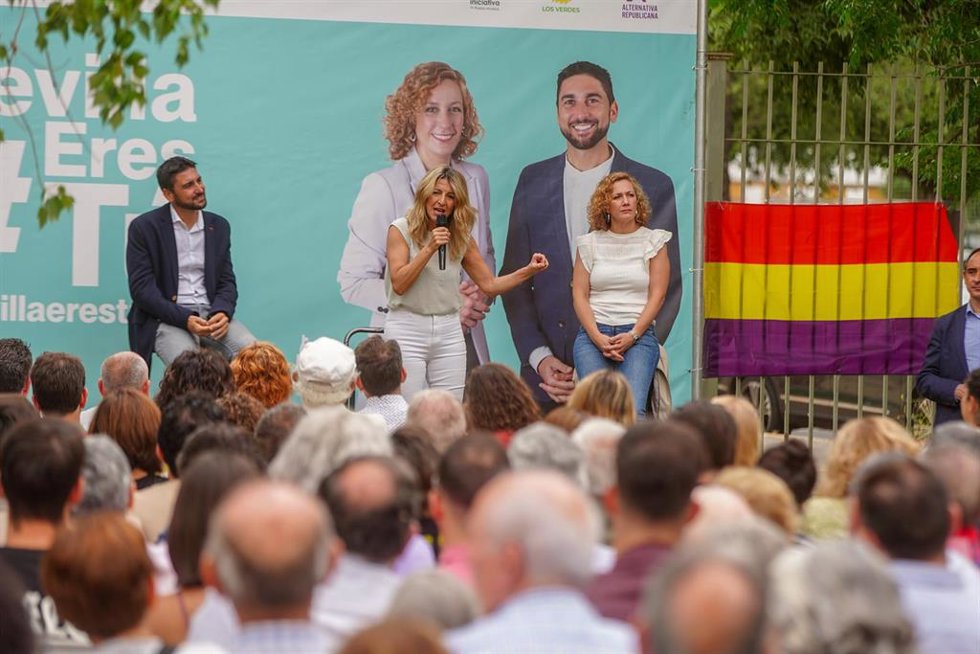 La vicepresidenta segunda del Gobierno y ministra de Trabajo y Economía Social, Yolanda Díaz, en un acto de campaña electoral en Sevilla en apoyo de la candidatura de Podemos e IU. A 22 de mayo del 2023, en Sevilla (Andalucía, España).La vicepresidenta 
