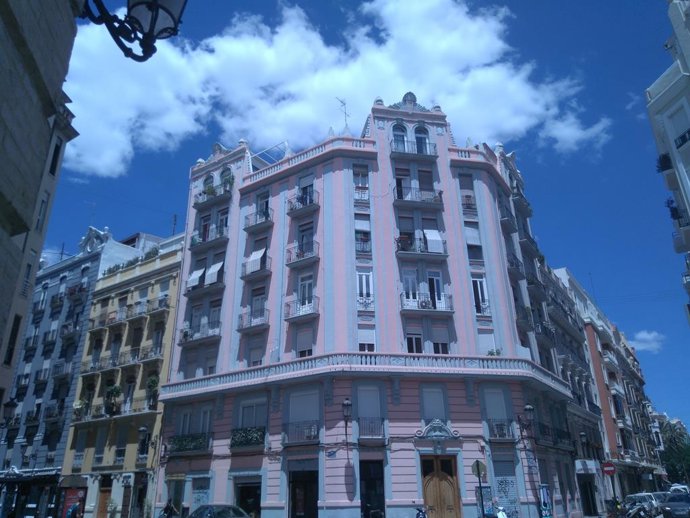 Archivo - Arxiu - Edifici de vivendes a Valncia