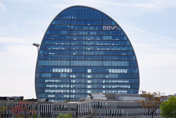 Archivo - Fachada del banco del BBVA en la ciudad del BBVA, a 10 de abril de 2023, en Madrid (España). 