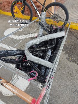 Interceptados en Ceuta 90 kilos de hachís en el remolque de un coche portugués camino de Algeciras