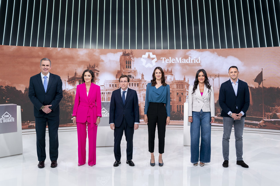 Javier Ortega Smith (Vox), Reyes Maroto (PSOE), José Luis Martínez-Almeida (PP), Rita Maestre (Más Madrid), Begoña Villaccís (Ciudadanos), Roberto Sotomayor (Podemos), durante el debate electoral de los candidatos a la Alcaldía de Madrid 