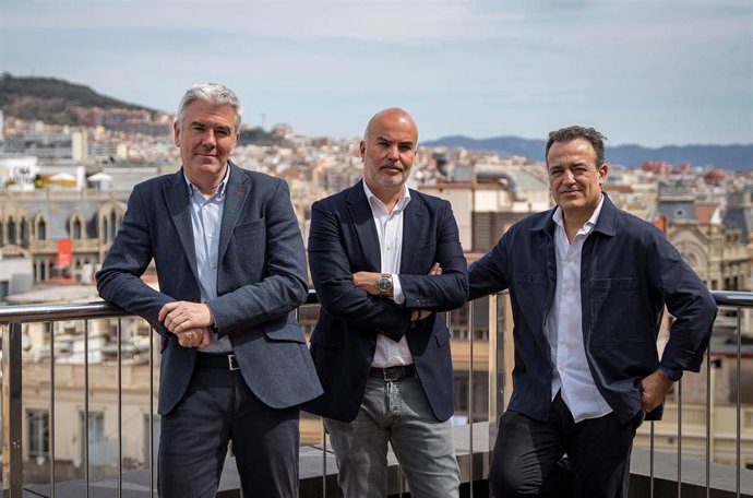 Los fundadores de The Climate Hub que lanzan el fondo Inclimo I: Alejandro Pardo (director de Servicios Corporativos y Venture Capital de Sorigué), Gerard Olivé (cofundador con Miguel Vicente de Antai Ventures), Fernando Casado (experto en sostenibilida