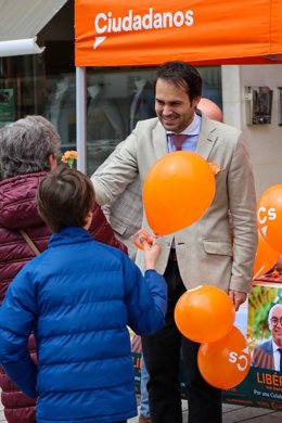 El candidato de Ciudadanos a la Presidencia de La Rioja, Ángel Íñiguez