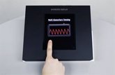 Foto: Portaltic.-Samsung presenta un nuevo panel capaz de leer de forma simultánea huellas dactilares e información cardiovascular