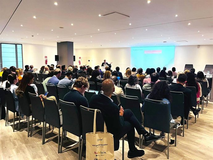 ICEF Education Sevilla 2023 que se celebra en la capital hispalense hasta este próximo miércoles 24 de mayo con la participación de 200 profesionales del segmento de las academias de español para extranjeros.