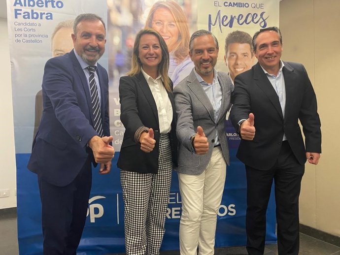 Juan Bravo junto a Begoña Carrasco