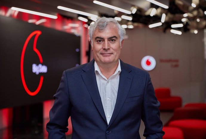 Archivo - Daniel Jiménez, director general de Vodafone Business en España.