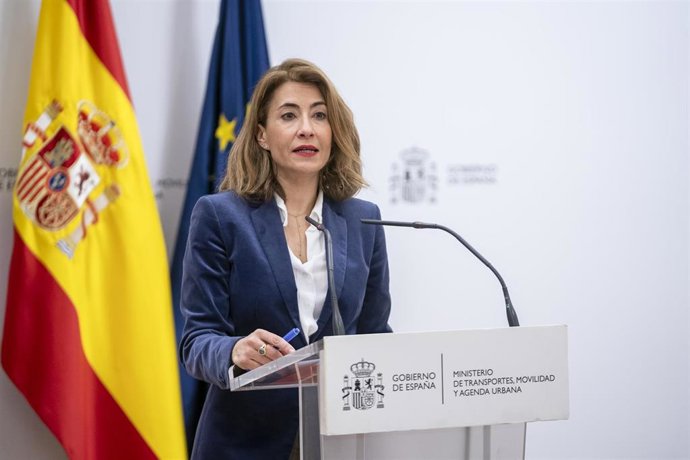 Archivo - La ministra de Transportes, Movilidad y Agenda Urbana, Raquel Sánchez, interviene tras la firma de varios acuerdos sobre vivienda social, en el Ministerio de Transportes, Movilidad y Agenda Urbana, a 8 de febrero de 2023, en Madrid (España). 