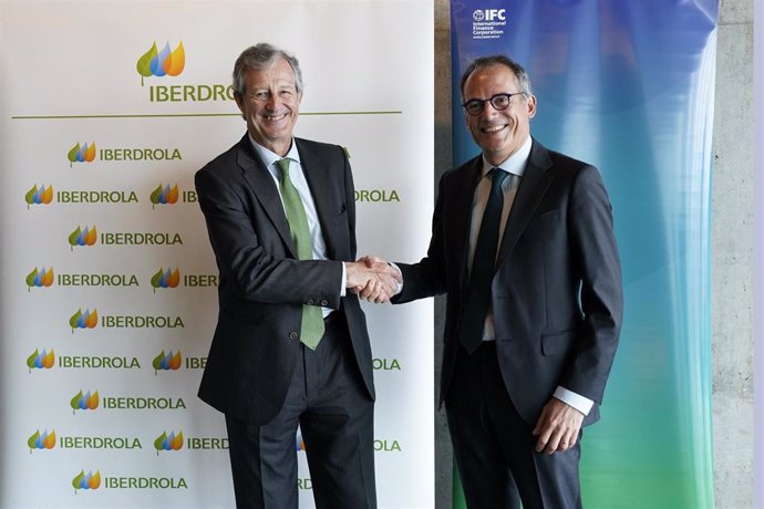 Ni/ Iberdrola Y El Grupo Banco Mundial Se Alían Para Potenciar La Transición Energética En Países Emergentes
