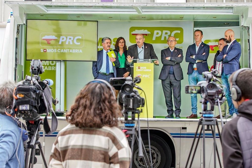 Acto del PRC en Reinosa.