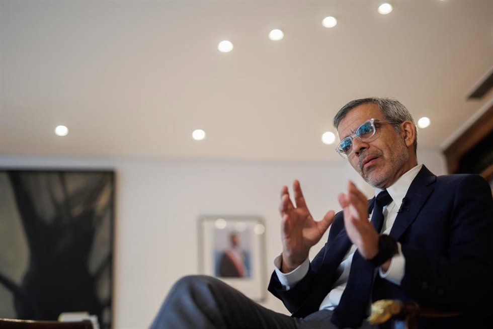 El ministro de Justicia y Derechos Humanos de Chile, Luis Cordero Vega, durante una entrevista para Europa Press, en la Embajada de Chile, a 23 de mayo de 2023, en Madrid (España).