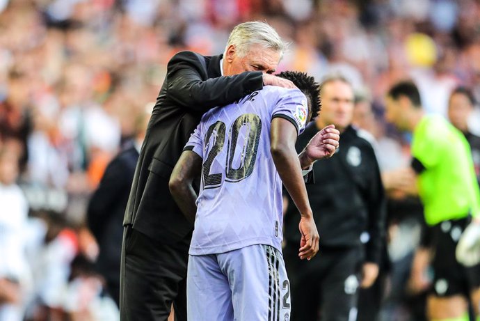 Carlo Ancelotti, head coach of Real Madrid, and Vinicius Junior of Real Madrid gestures during the spanish league, La Liga Santander, football match played between Valencia CF and Real Madrid at Mestalla stadium on May 21, 2023, in Valencia, Spain.