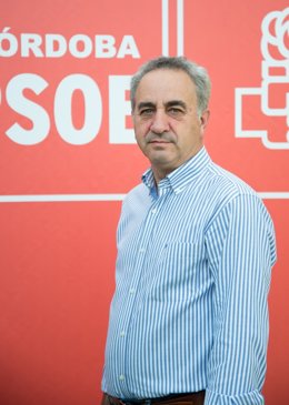 El alcalde de La Granjuela, el socialista Maximiano Izquierdo.