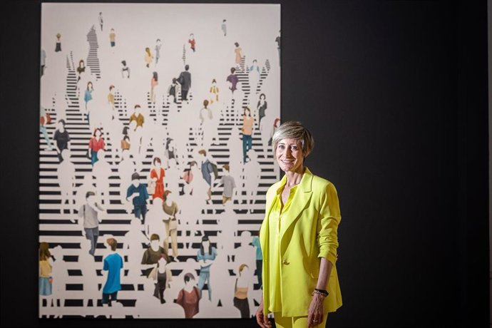 La artista zaragozana Martta García Ramo expone en el Palacio de Montemuzo, sus obras en óleo bajo el título "Realidad Invisible",