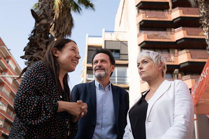(I-D) La diputada al Parlament de Catalunya, Marina Bravo, el portaveu adjunt del partit al Congrés Edmundo Bal, i la candidata de Ciutadans a l'Alcaldia de Barcelona, Anna Grau