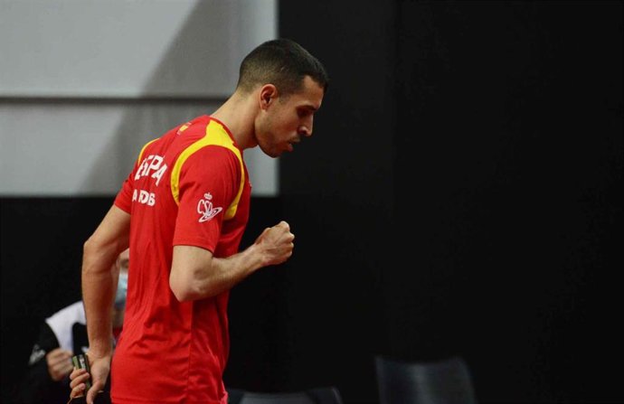 Archivo - El palista español Álvaro Robles