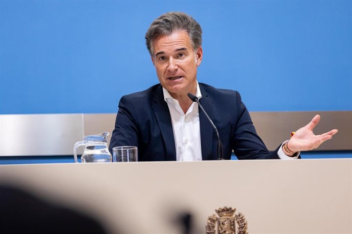 El consejero municipal de Urbanismo y Equipamientos del Ayuntamiento de Zaragoza, Víctor Serrano,