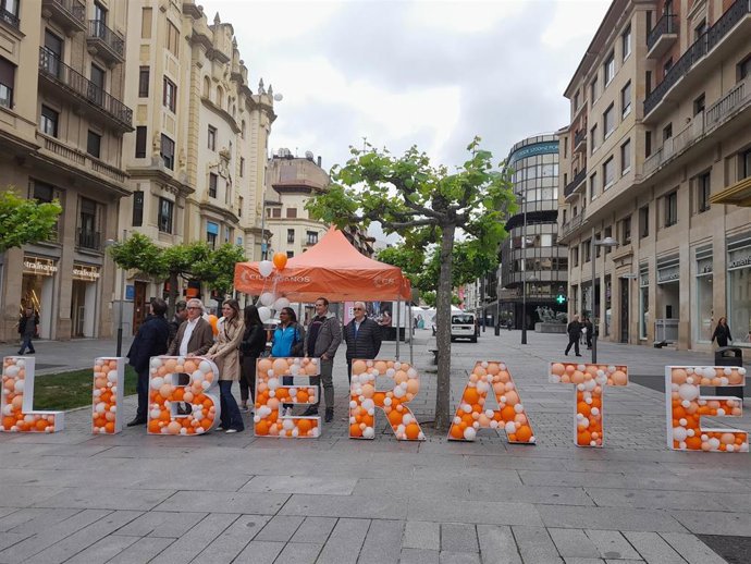 El candidato de Ciudadanos a la Presidencia del Gobierno de Navarra, Carlos Pérez-Nievas, en el acto de campaña celebrado en Carlos III con el lema 'Libérate'