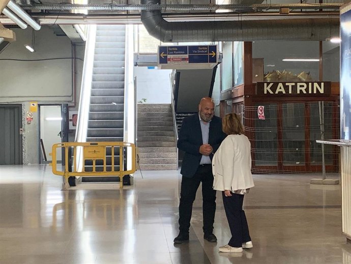 El candidato del PP a la alcaldía de Palma en las Galerías de Plaza Mayor