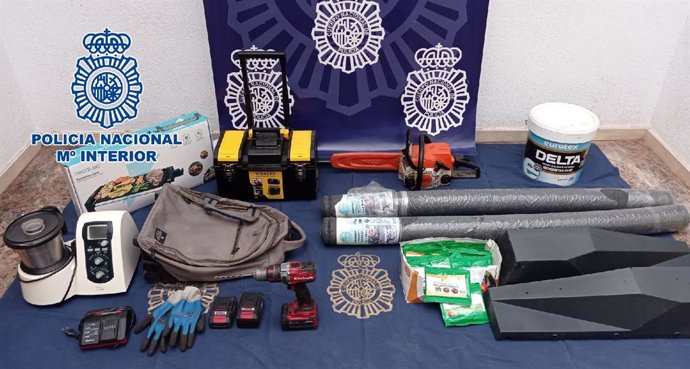 Efectos intervenidos por policia nacional.