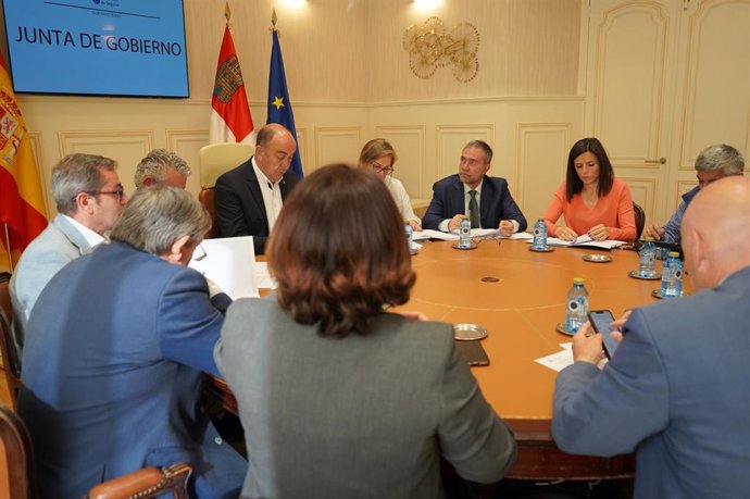 Reunión de la Junta de Gobierno de la Diputación de Segovia.