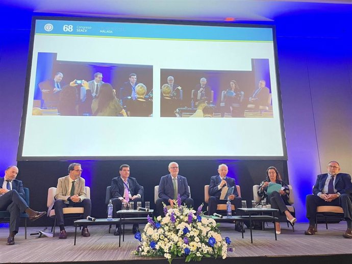 Medio millar de especialistas se reúnen en Málaga para abordar los últimos avances en diagnóstico y tratamiento de las enfermedades vasculares