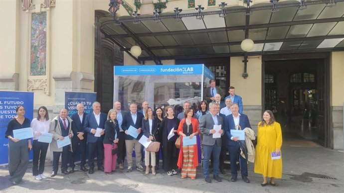 Presentación de la 'Gran Urna' de Fundación Lab Mediterráneo