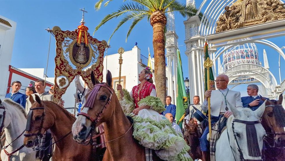 Salida de la Hermandad Matriz de Almonte.