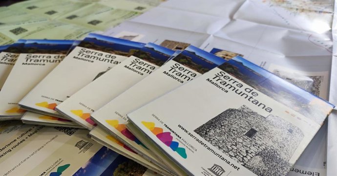 El mapa con 20 rutas de senderismo por la Serra de Tramuntana elaborado por el Consell de Mallorca