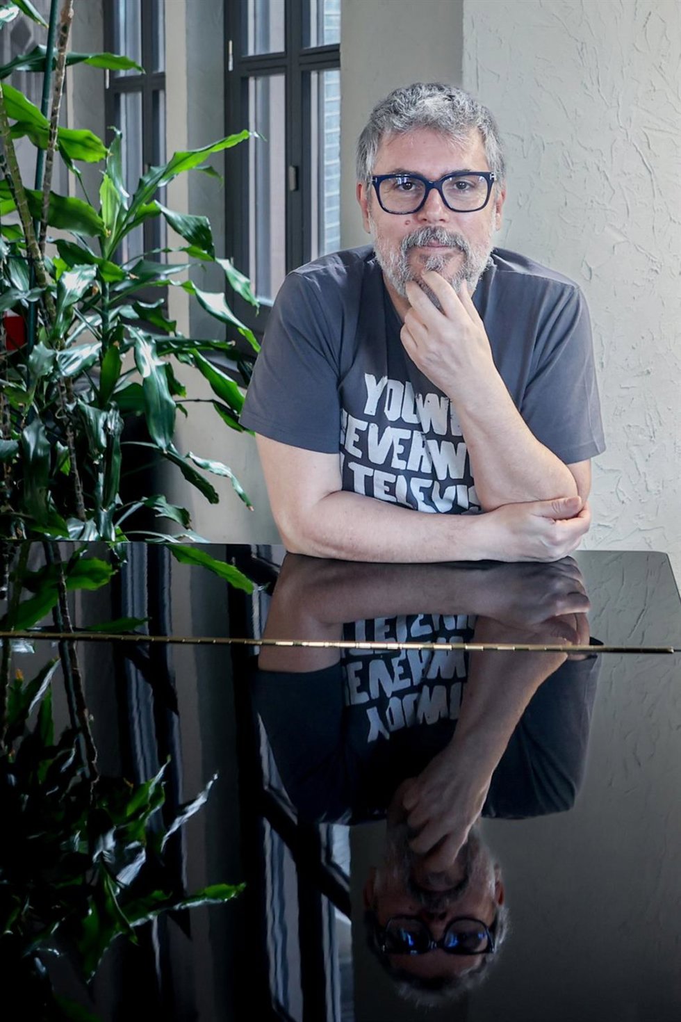Archivo - El cantante Iván Ferreiro posa durante una entrevista para Europa Press
