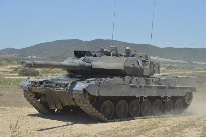 May 5, 2023, Capo Teulada, Sardinia, Italy: German Army Leopard 2A7V main battle tanks with the Panzerbataillon 393 armor battalion conduct tactical maneuvers during NATO Exercise Nobel Jump 2023 at the Capo Teulada Training Area, May 5, 2023 in Capo Te