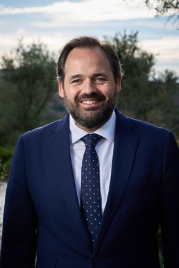 El presidente del PP de C-LM, Paco Núñez, en una entrevista con Europa Press