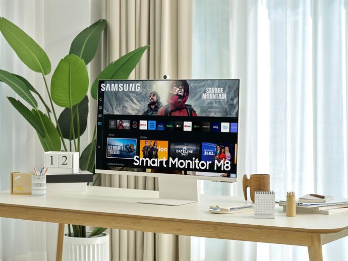 Archivo - Monitor Smart Monitor de 2023, M8