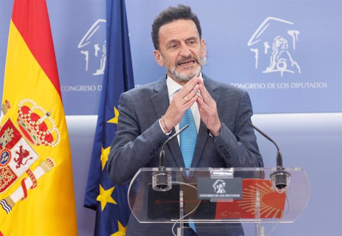 Archivo - El portavoz adjunto de Ciudadanos en el Congreso de los diputados, Edmundo Bal, durante  una rueda de prensa en el Congreso de los Diputados.