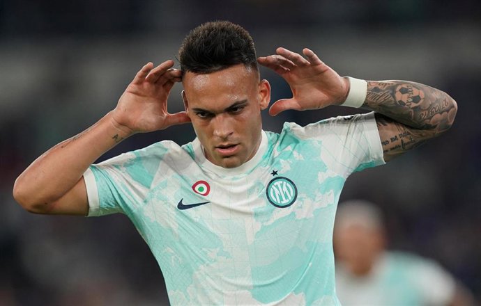 Lautaro Martínez celebra un gol con el Inter de Milán.