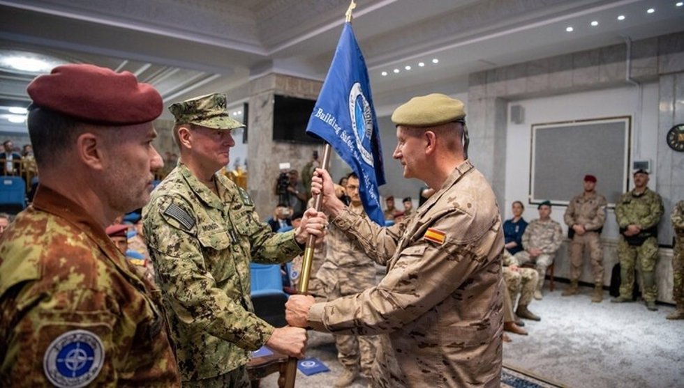 El general José Antonio Agüero en la toma de posesión como jefe de la misión de la OTAN en Irak