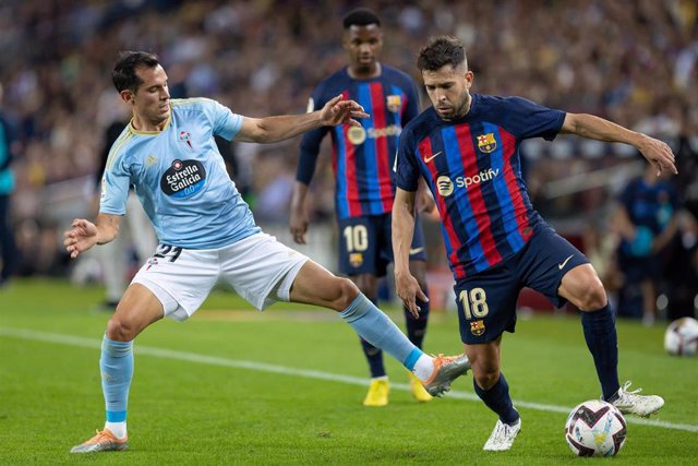 Archivo - Jordi Alba en un partido del FC Barcelona contra el Celta de Vigo en el Spotify Camp Nou