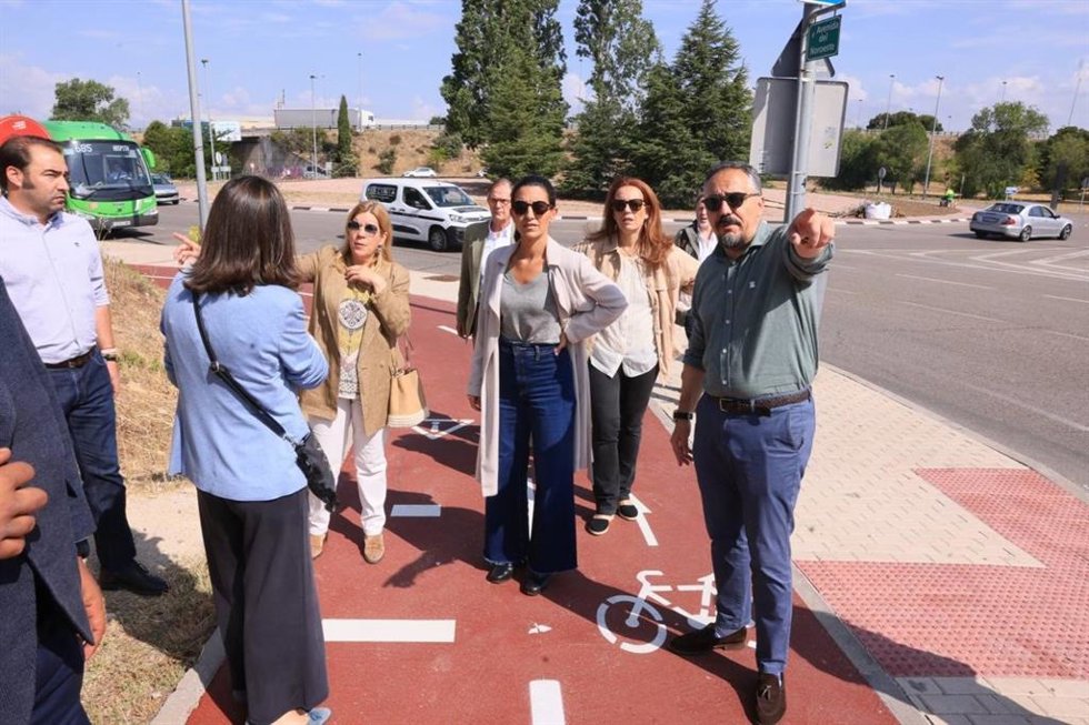 Rocío Monasterio visita Las Rozas en el penúltimo día de campaña.