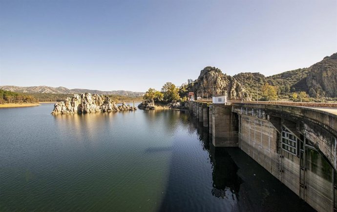 Pantano García de Sola