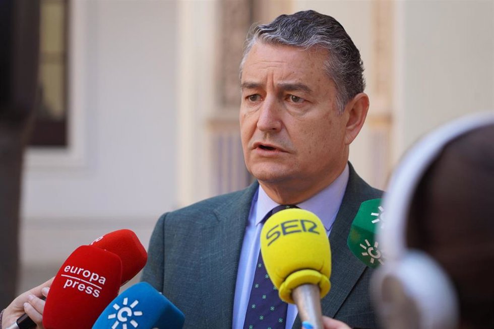 El consejero de la Presidencia, Interior, Diálogo Social y Simplificación Administrativa, Antonio Sanz 