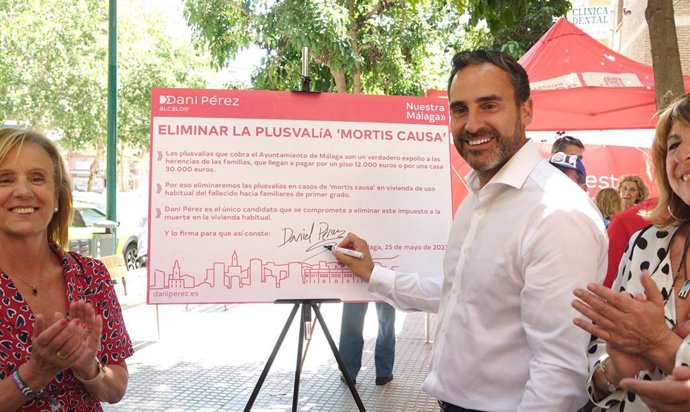 El candidato socialista a la Alcaldía de la capital, Daniel Pérez.