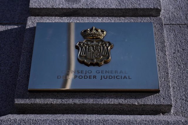 Archivo - Entrada del Consejo General del Poder Judicial.