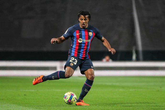 Jules Kounde, durante un partido con el FC Barcelona.