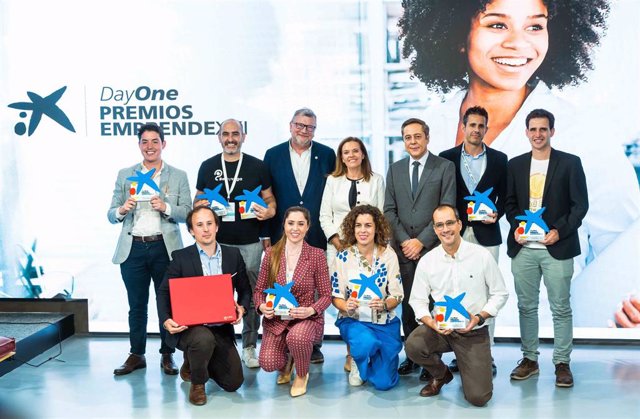Seis 'startups' tecnológicas y líderes en innovación ganan los Premios EmprendeXXI impulsados por Caixabank