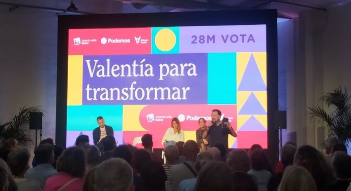 Pablo Iglesias llena el mitin de Podemos en Lavapiés con un discurso contra la "mafia" y con un repaso político a Madrid