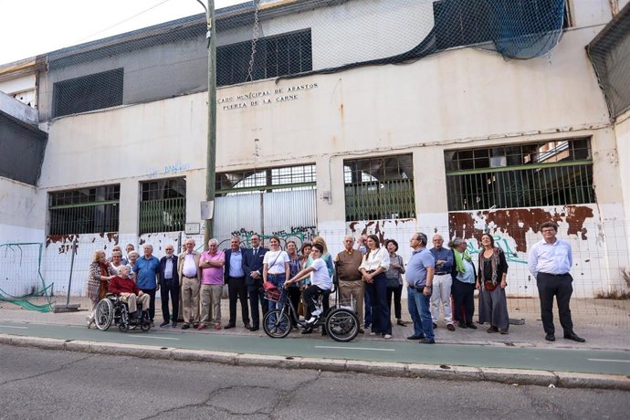 Sanz (PP) destaca su decálogo de medidas para "la puesta en valor" del distrito de Nervión de Sevilla