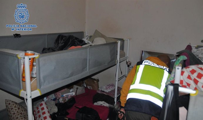 Operación de la Policía Nacional en la que se ha desarticulado un grupo que explotaba sexualmente a seis mujeres en un chalé de Bilbao.