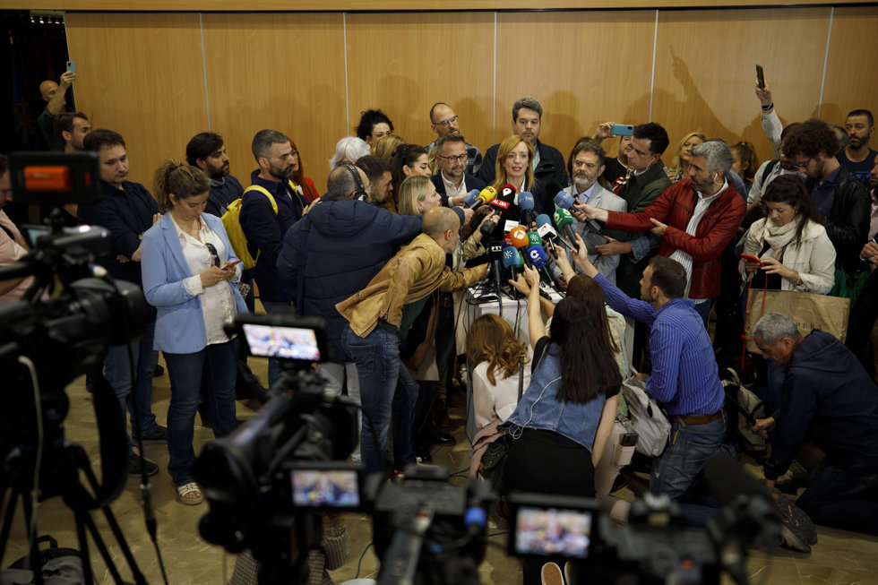 La alcaldesa de Maracena, Berta Linares atiende a los medios de comunicación, a 26 de mayo de 2023, en Maracena, (Granada, Andalucía).